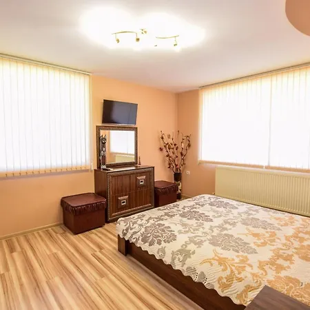 Mariana Apartment Pavel Banya Exterior photo